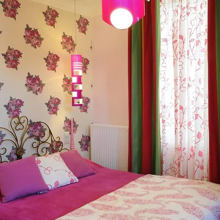 Chroma Design And Pensjonat Nauplion